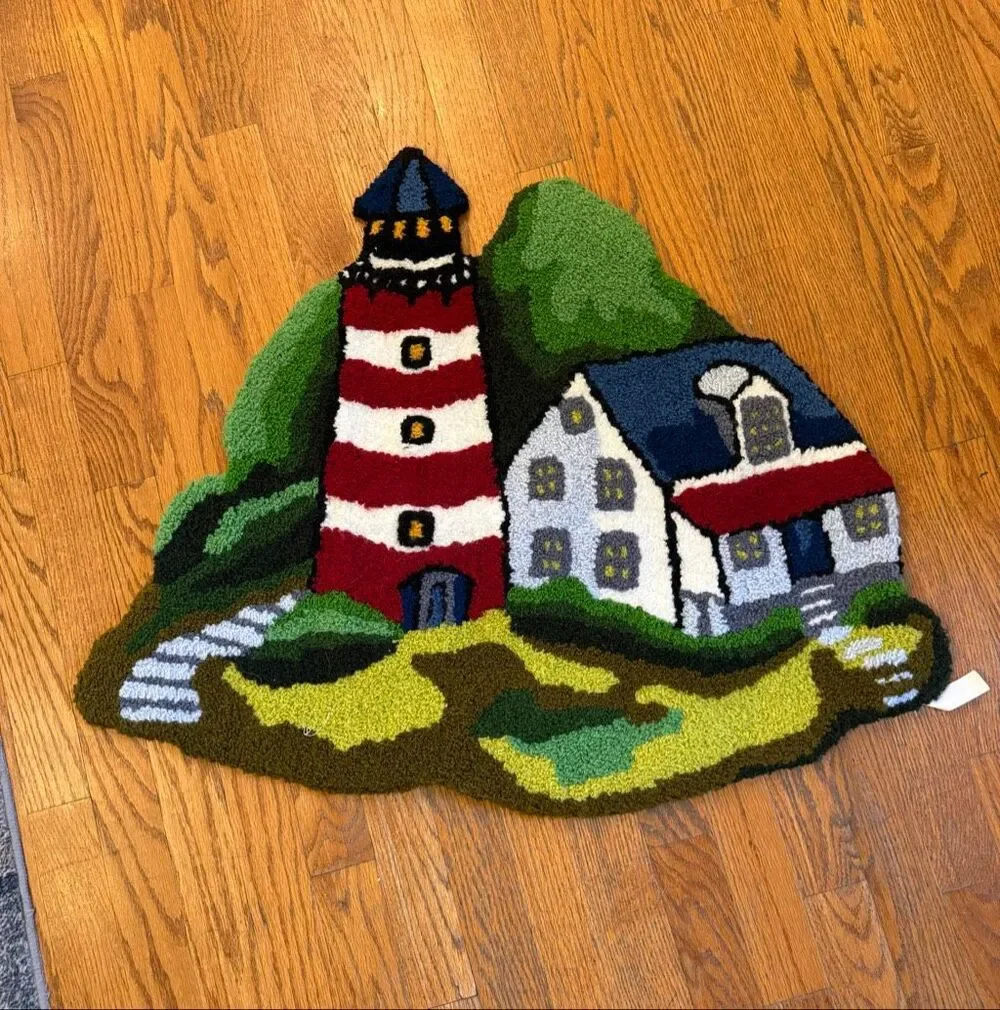 Lighthouse Tight Weave Area Rug EUC